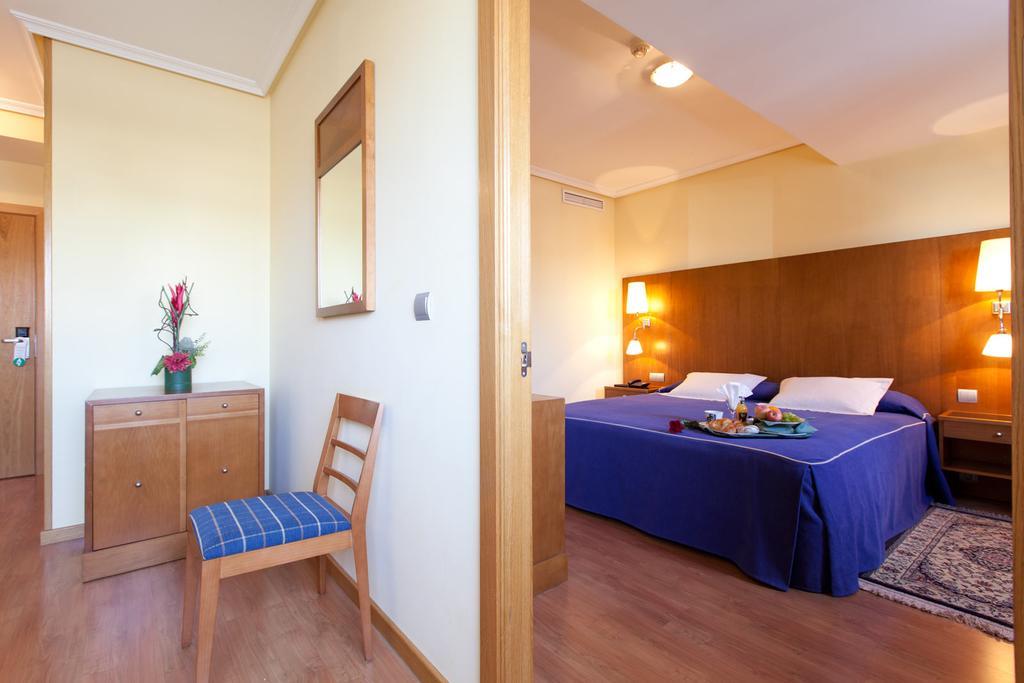 Hotel Galaico 3*